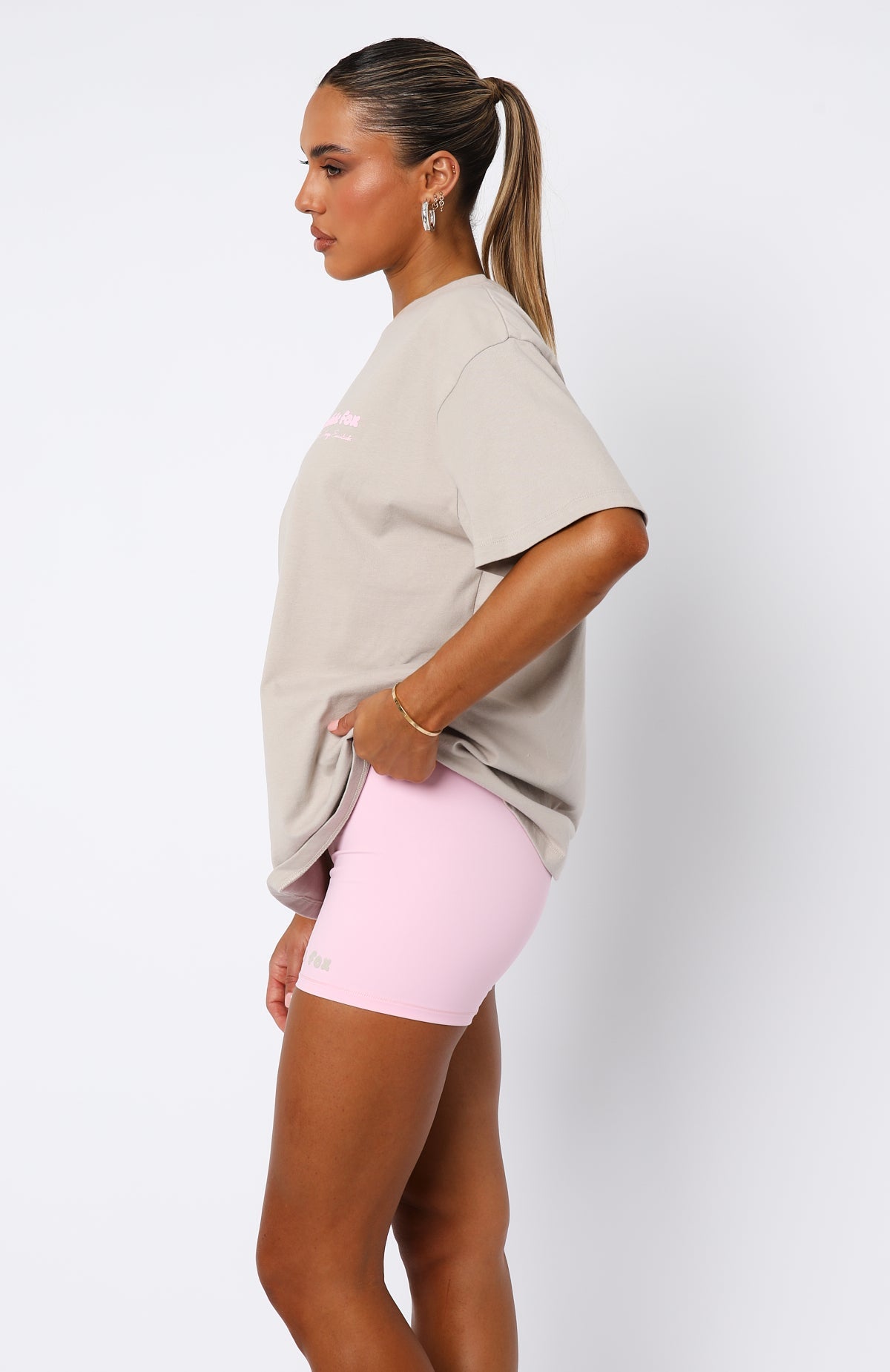 Era 8 Oversized Tee MooncakeM/L