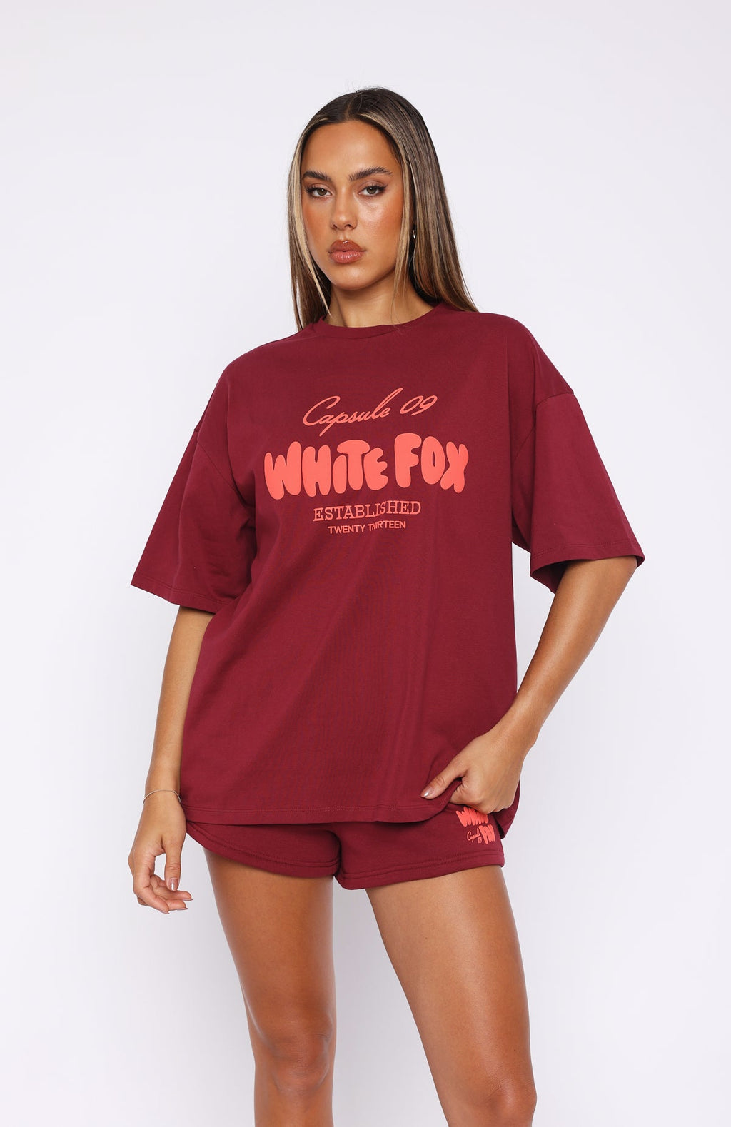 Capsule 9 Star Of The Moment Oversized Tee BurgundyL/XL