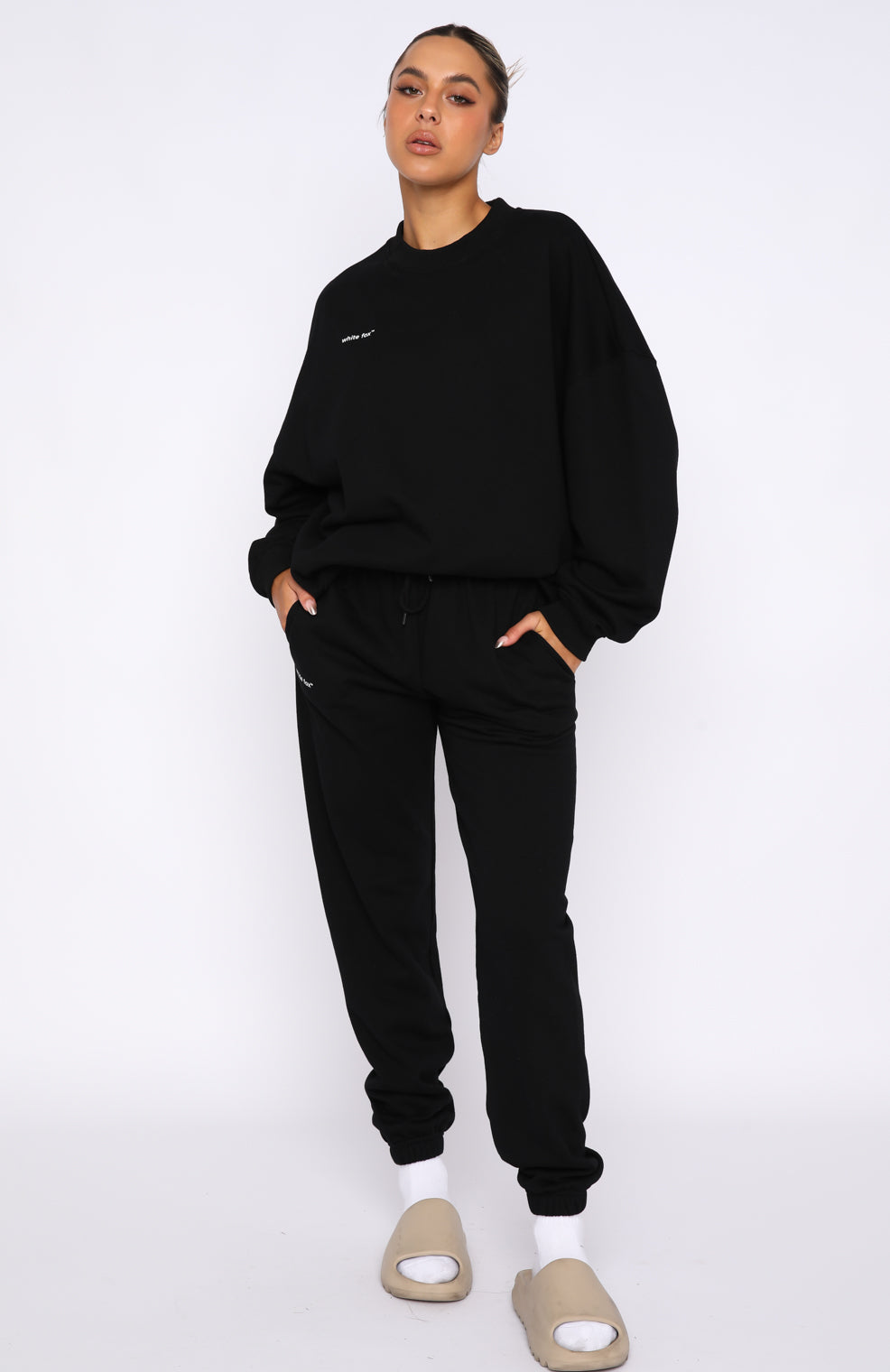 Own The Moment Sweater BlackL/XL