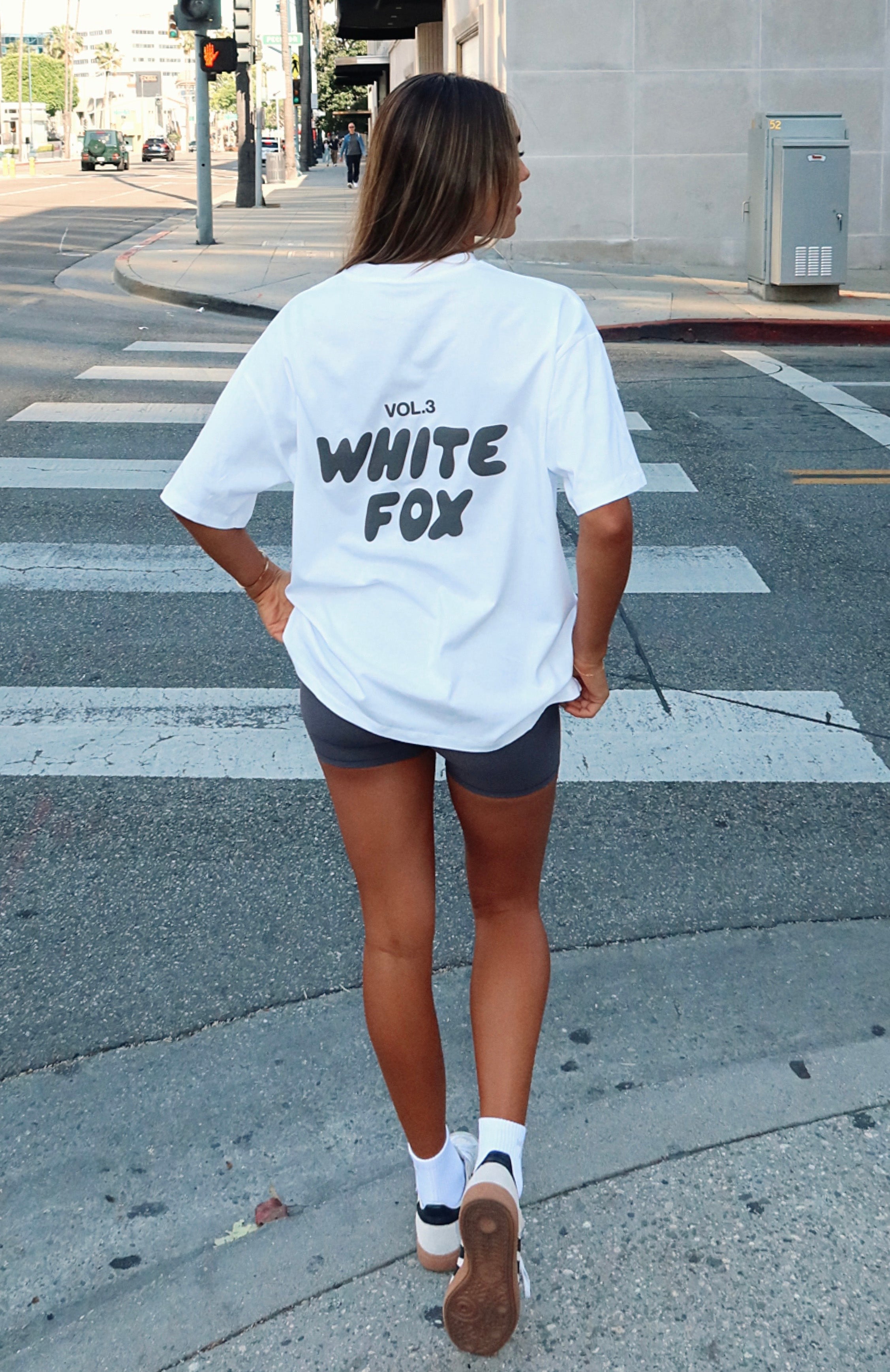 Offstage Back Graphic Oversized Tee White3XS/XXS