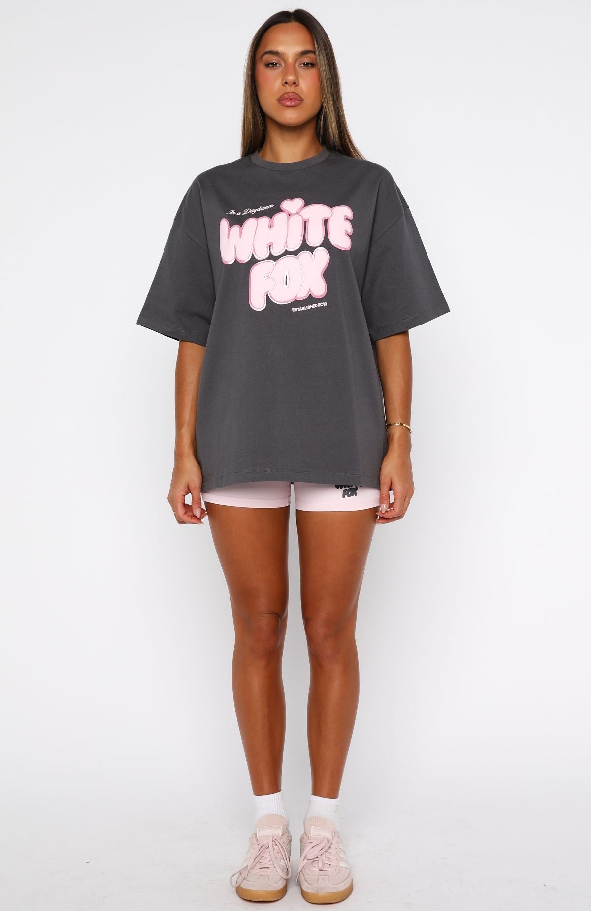 Daydreamers Angelina Oversized Tee VolcanicM/L