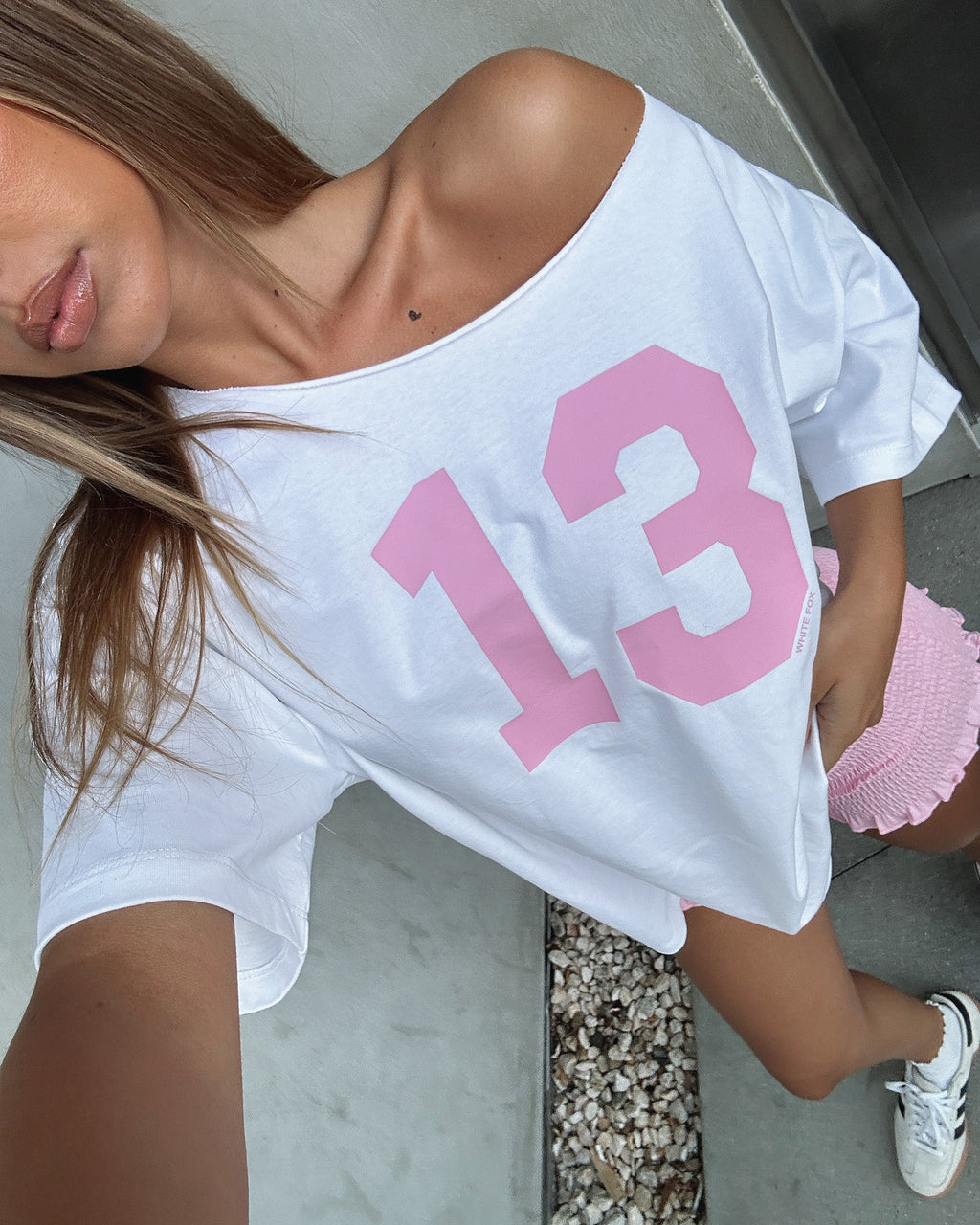 Trial Run Off Shoulder Oversized Tee WhiteL/XL