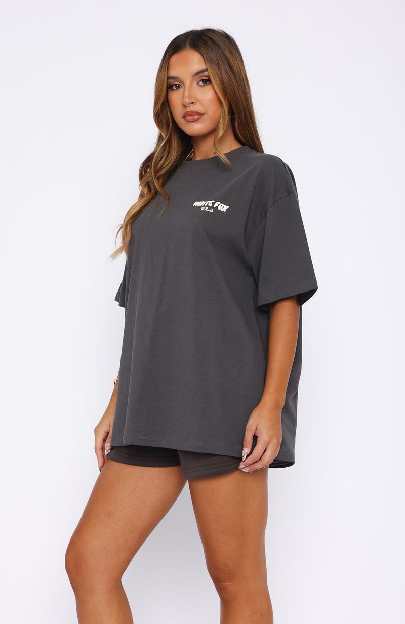 Offstage Back Graphic Oversized Tee ShadowS/M