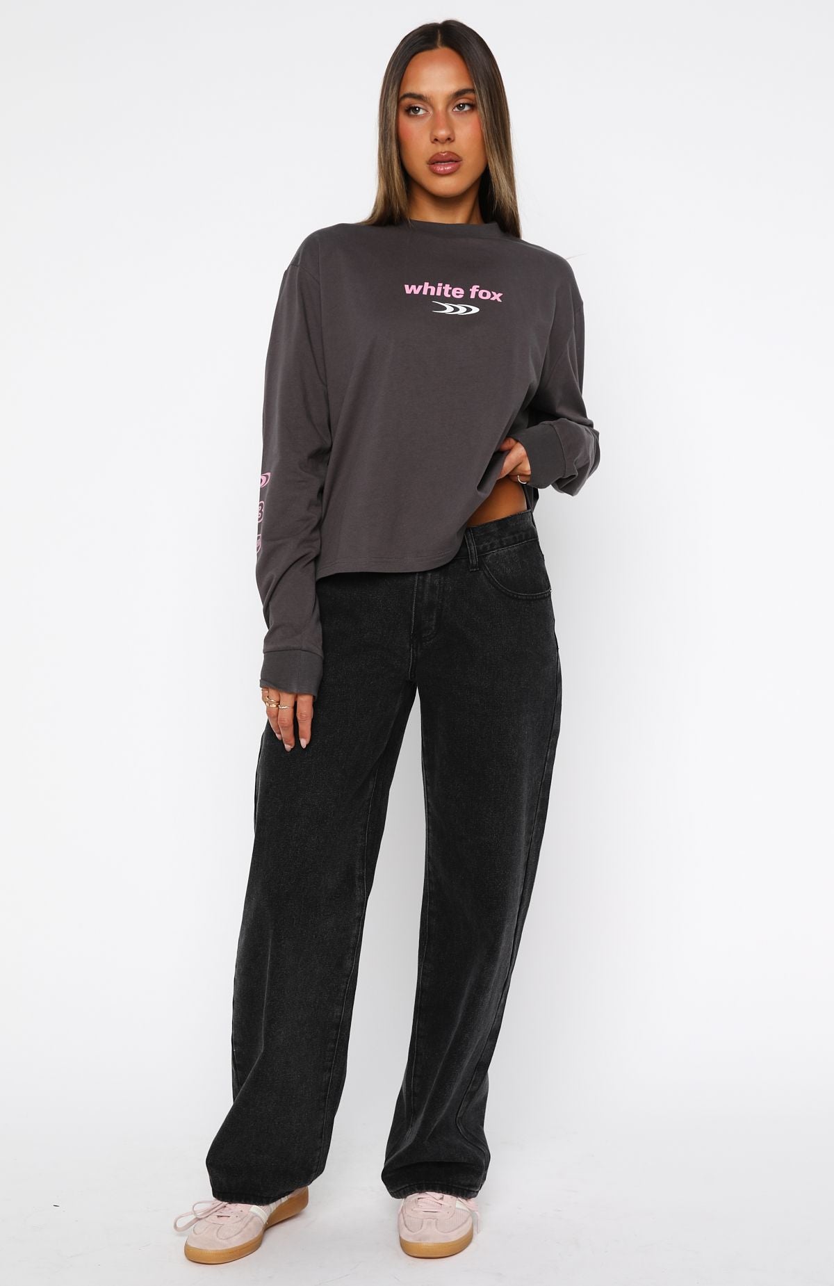 All Around Me Long Sleeve Tee CharcoalM/L