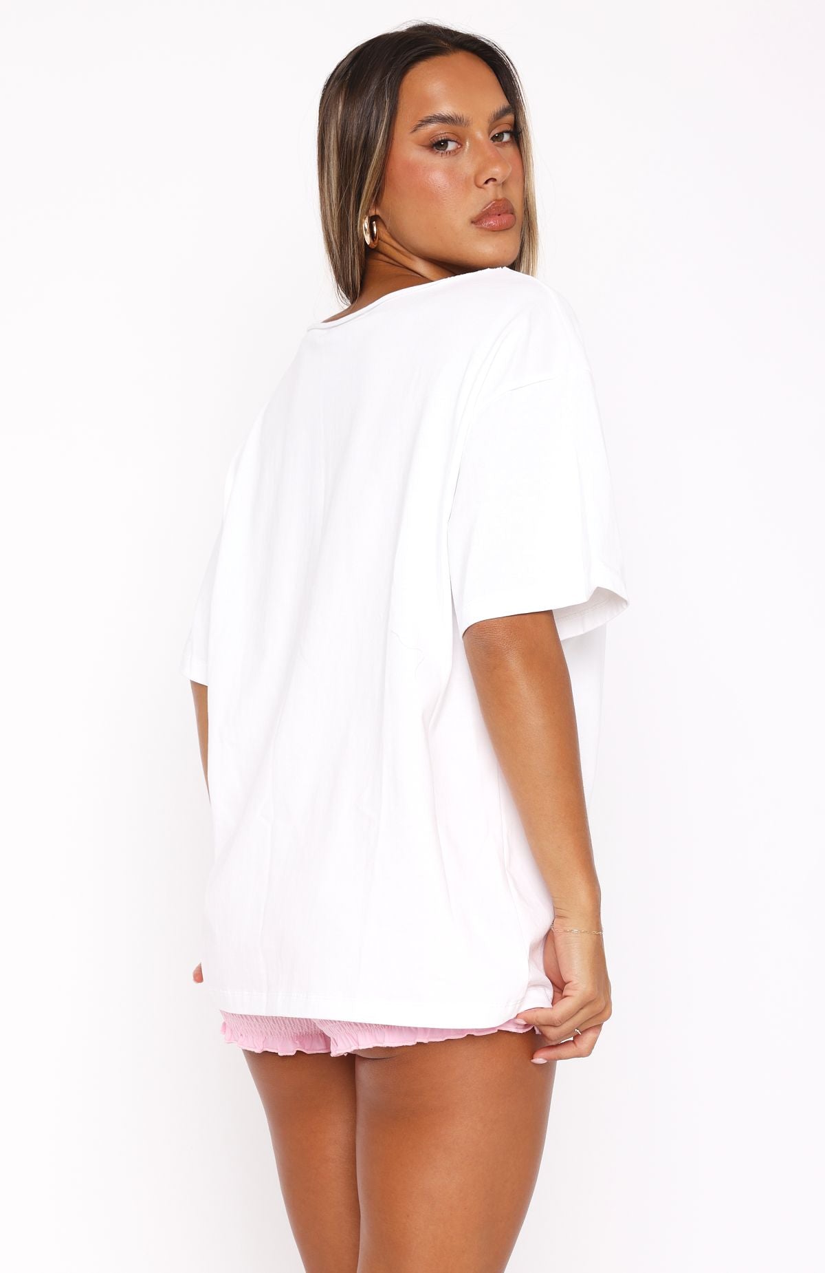 Trial Run Off Shoulder Oversized Tee WhiteS/M