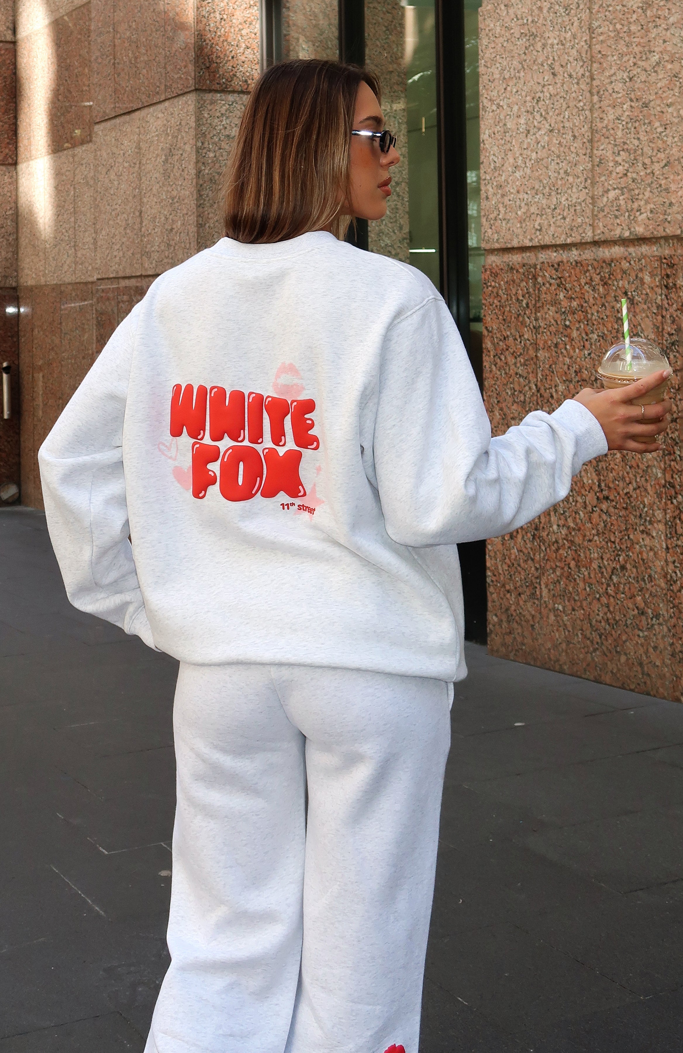 11th Street Sweet Kisses Oversized Sweater Cherry GlazeL/XL