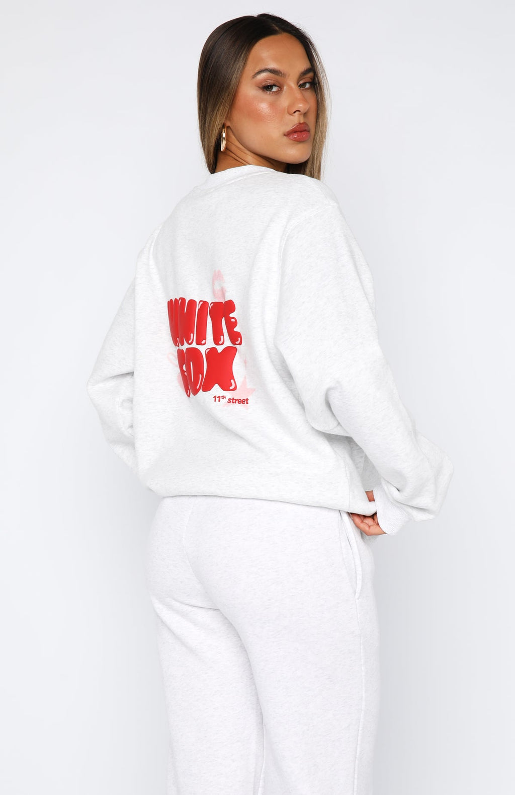 11th Street Sweet Kisses Oversized Sweater Cherry GlazeS/M