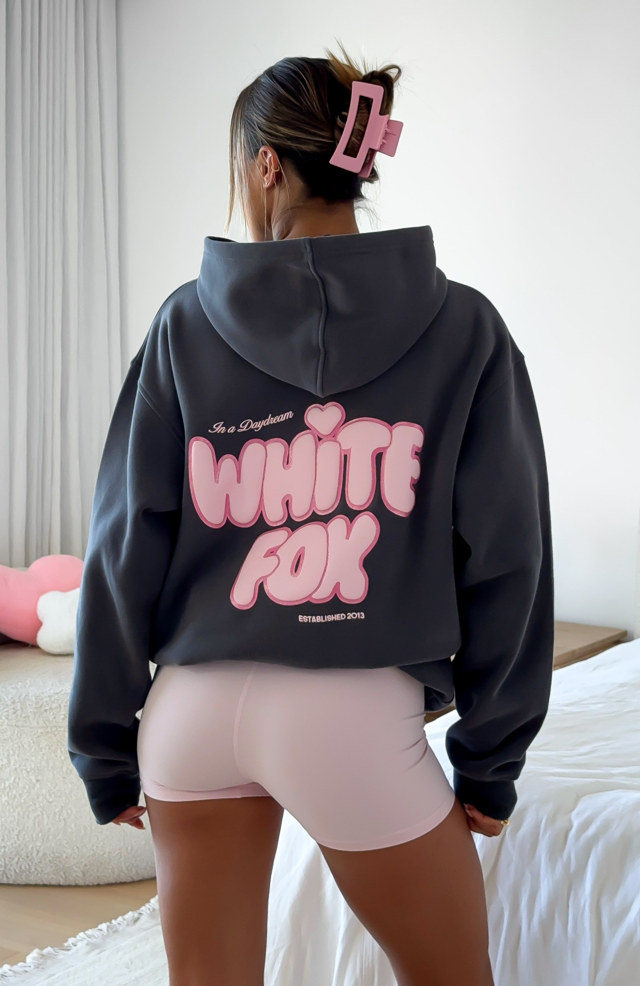 Daydreamers Angelina Oversized Hoodie Volcanic