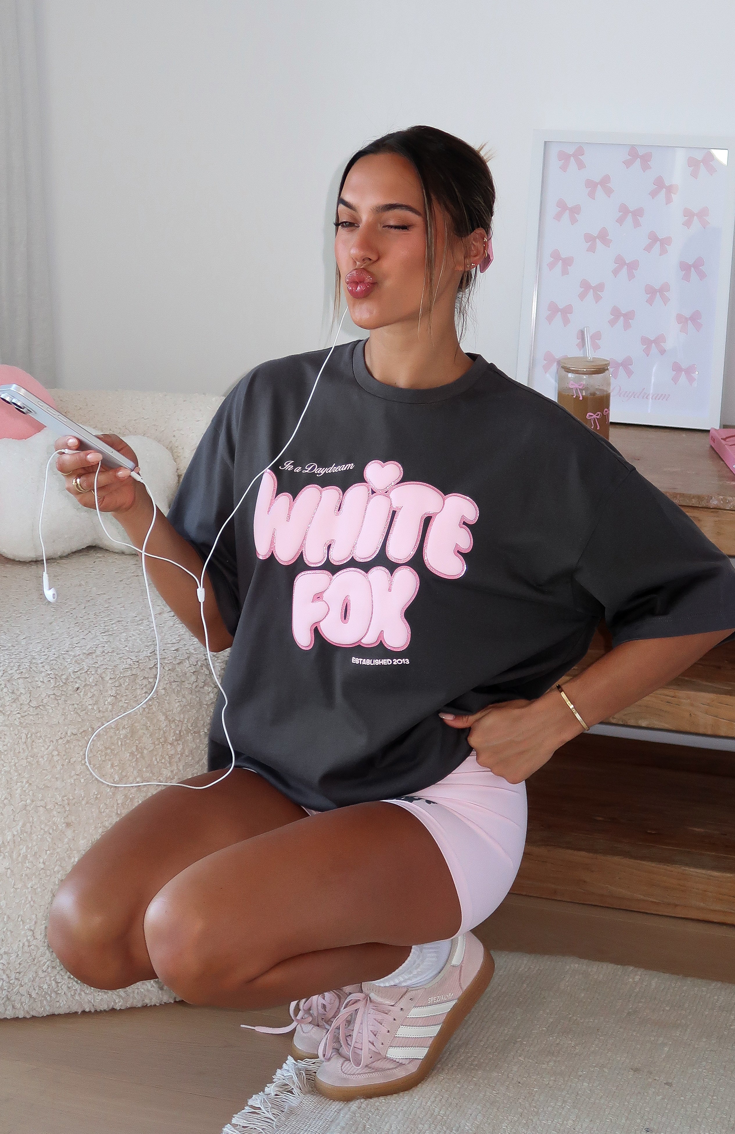 Daydreamers Angelina Oversized Tee Volcanic3XS/XXS