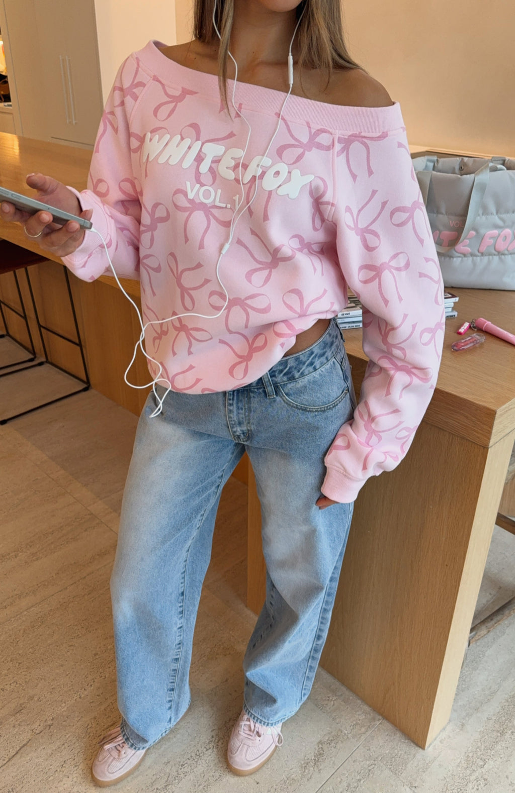 Vol. 1 Off Shoulder Printed Sweater Posy Bow3XS/XXS