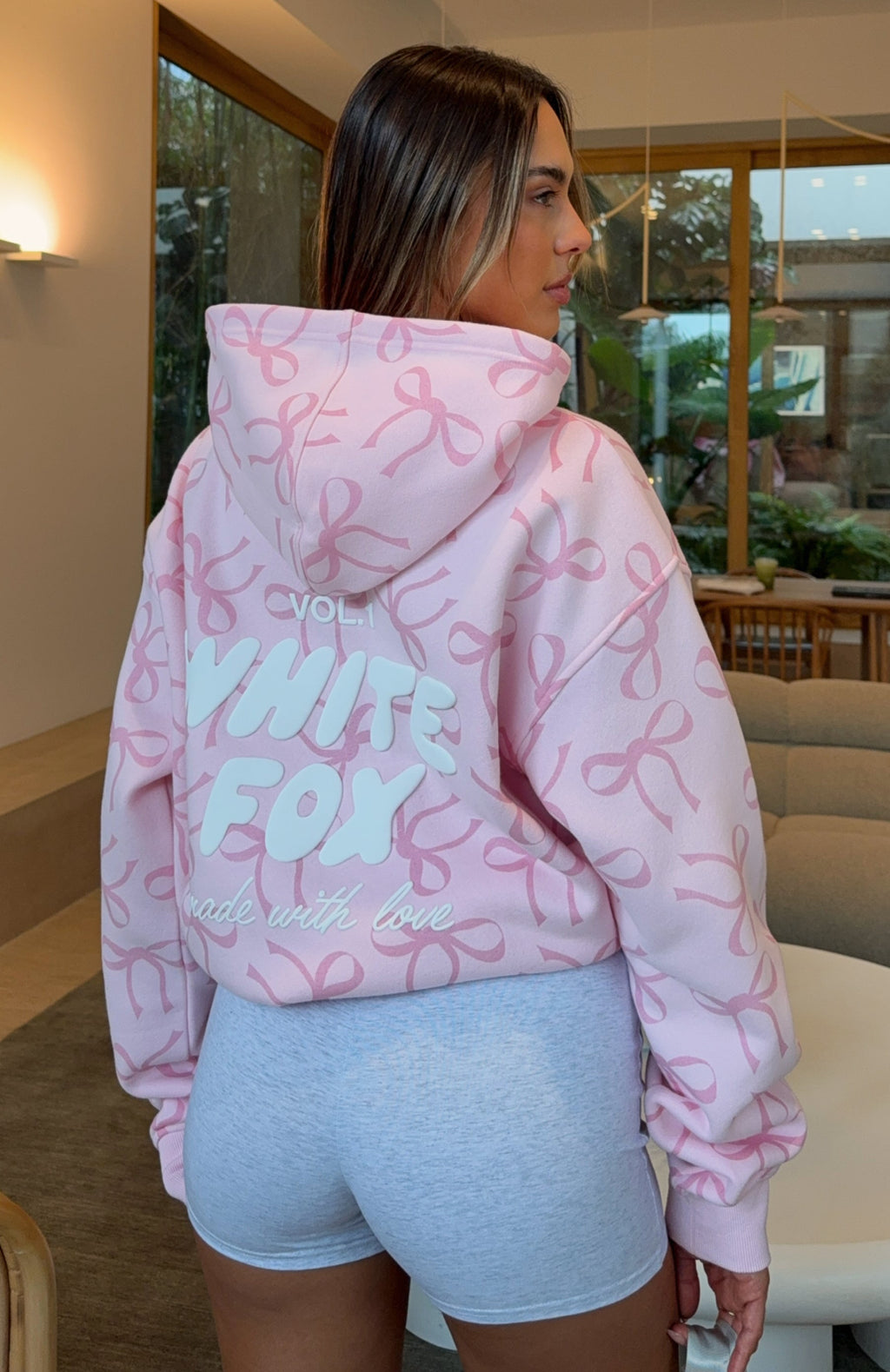 Vol. 1 Oversized Printed Hoodie Posy BowL/XL